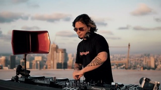 Video by housetube