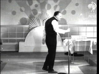 Reveler Juggler  Aka Rebla (1938)