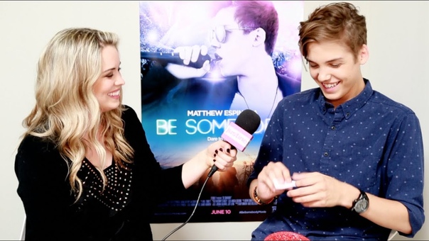 Justine Magazine: Matthew Espinosa Sarah Jefrrey Play Singing