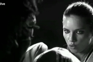 Official Adriana Lima Boxing Video