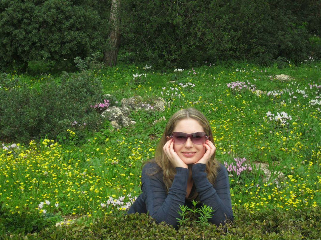 Лия Оснис | Lod