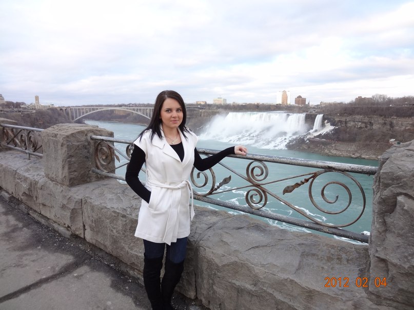 Оля Плоткина | Toronto