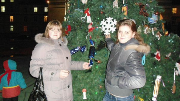 №69, Оля Сташкевич, 33 года, Тополи №69, Оля Сташкевич, 33 года, Тополи