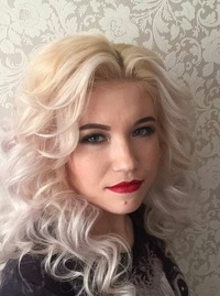 Ксения Усова