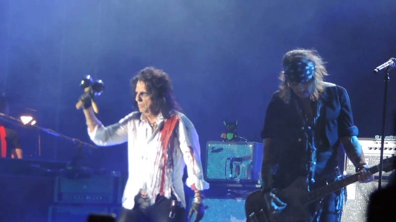 Johnny Depp Heroes , Bowie Cover, Live in EUROPE 2018 Jun 30 CLAM (