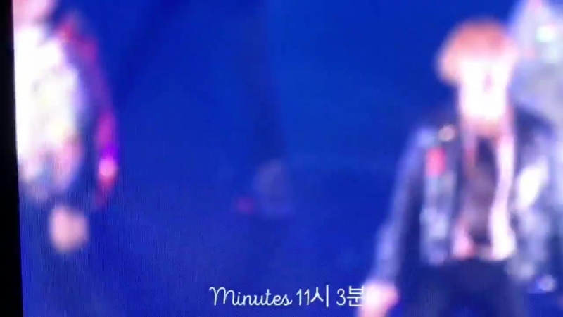 VK 180425 MONSTA X Aura ( Minhyuk focus) Japan 1st Live Tour 2018 in