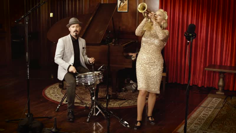 Dancing Queen Abba (1920s Hot Jazz Cover) ft. Gunhild