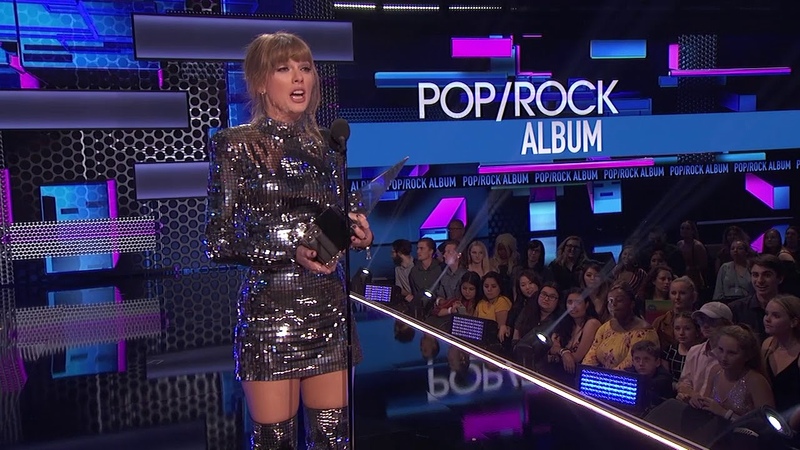 Taylor Swifts Reputation Wins Favorite Album Pop, Rock AMAs