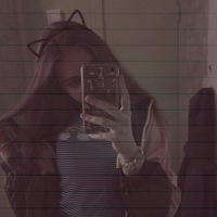Оля Тихонова