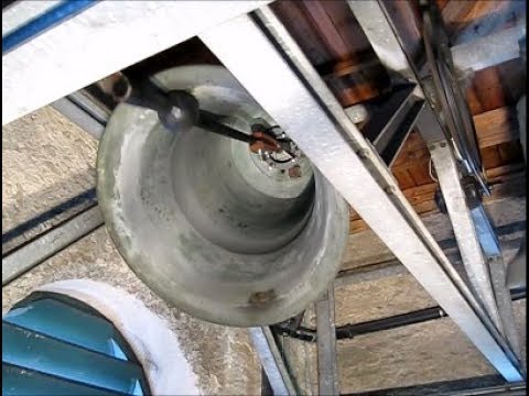 WOLLERAU: ( CH SZ) Geläute der Pfarrkirche St.