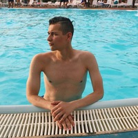 Александр Антонов