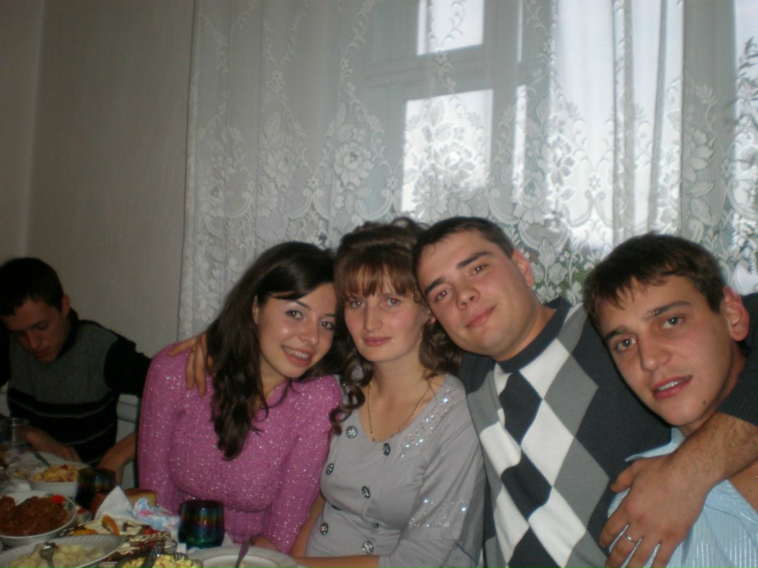 Женя Довгошия | Монастырище