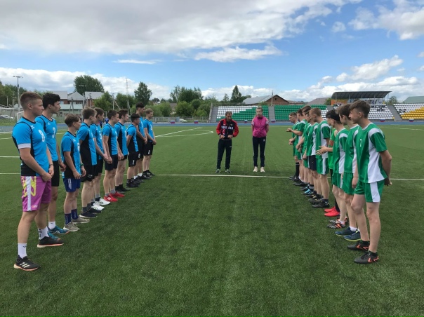 К сожалению команды юношей и девушек по лапте не прошли в ф