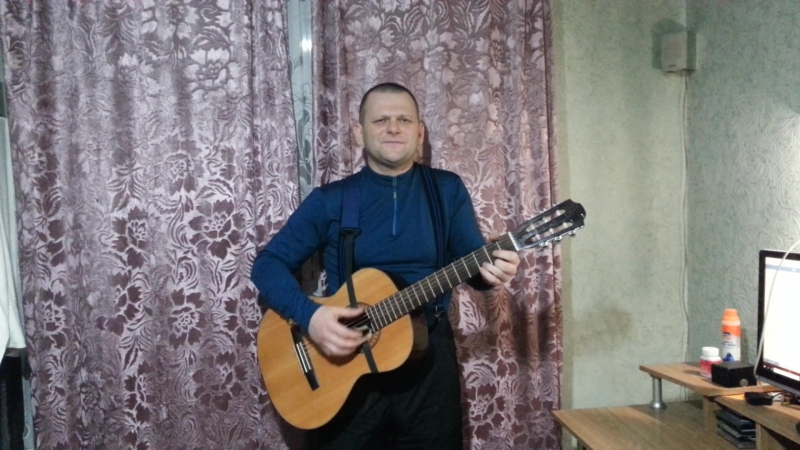 слова песни белая береза. птицы на восходе солнца. песни ветер полевой. девочка в ромашках. васильковое поле.