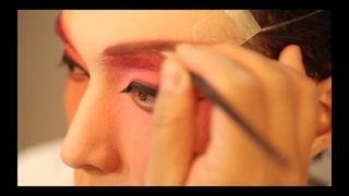 [Eng Sub] iQIYI Yixing Chinese Opera Makeup Styling Behind The Scene Video 张艺兴