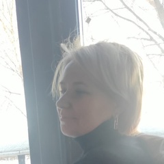 Анна Комарова