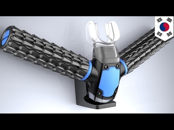 Triton oxygen mask allows underwater breathing without oxygen