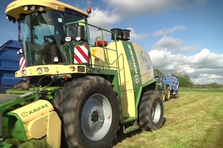 GRASSMEN - Krone Throwback!