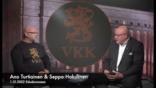 Ano Turtiaisen haastateltavana Seppo Hakulinen